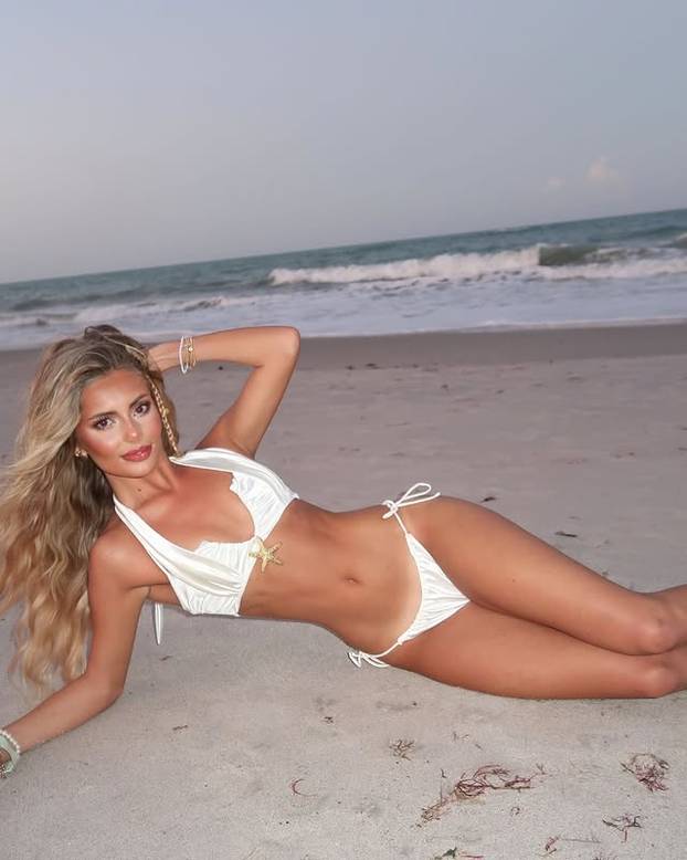 FOTO Izgleda kao Barbika i trpi teške uvrede zbog izgleda, ali ova ljepotica ne ostaje 'dužna'