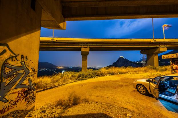 Pogled na Split i Tvrđavu Klis pred nevrijeme