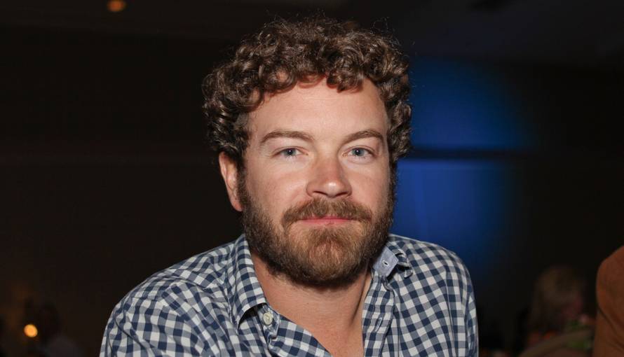 Zvijezda 'Ludih sedamdesetih' dobila je najmanje 30 godina zatvora za silovanje dviju žena