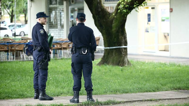 UŽAS KOD PLITVICA U sudaru s autom poginuo motociklist, suputnicu našli u teškom stanju
