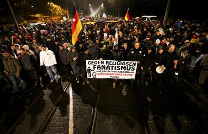 Čak 18.000 ljudi na prosvjedu protiv islamizacije u Dresdenu