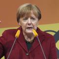 Merkel: Saveznički zračni udari u Siriji su potrebni i primjereni