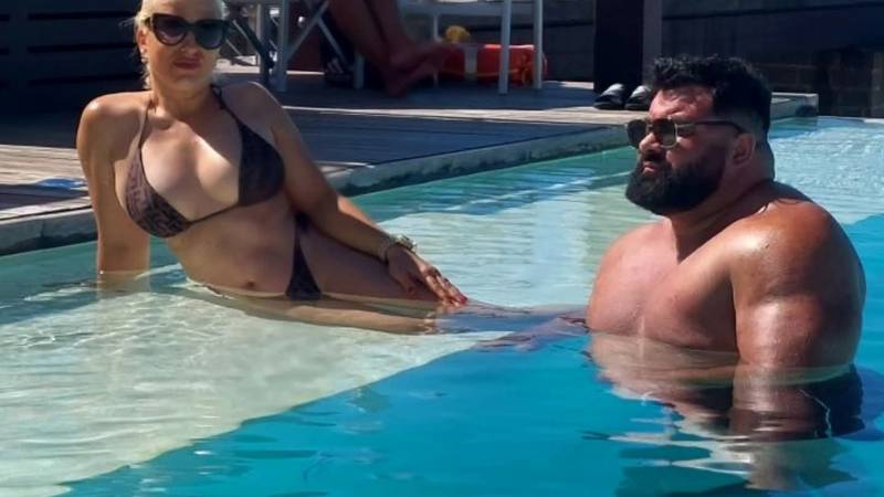Ervin nije mogao ući u taksi jer je prevelik: 'Taksist mi je rekao da mu se to još nije dogodilo..'