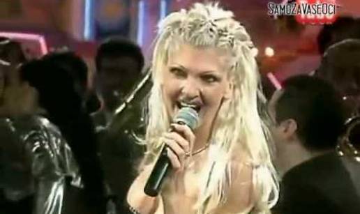 Karleuša objavila fotku na kojoj ima 14 godina s izbora za miss. Pogledajte kako se mijenjala...