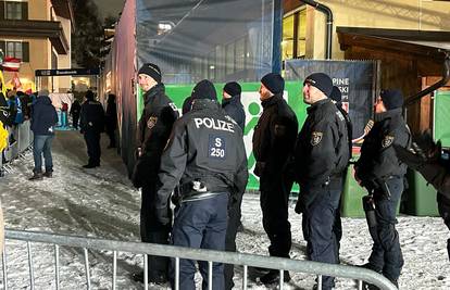 Policajci s dugim cijevima su posvuda na skijaškom SP-u: Ma, to je sve zbog Lindsey Vonn