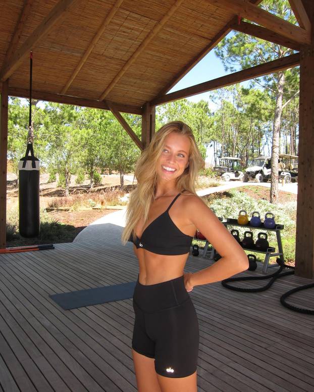 FOTO Zavodljiva Portugalka varala je nogometaša, a sada je osvojila McLarenovu uzdanicu