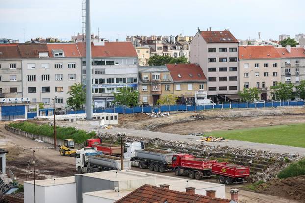 Zagreb: Početak rušenja zapadne tribine stadiona u Kranjčevićevoj