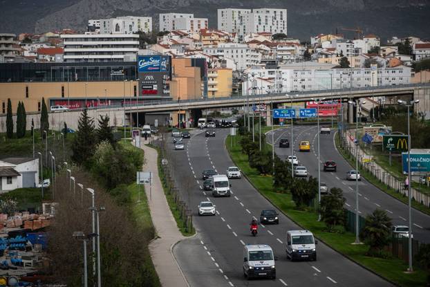 Split: Bad Blue Boysi u koloni stižu pred Poljud 
