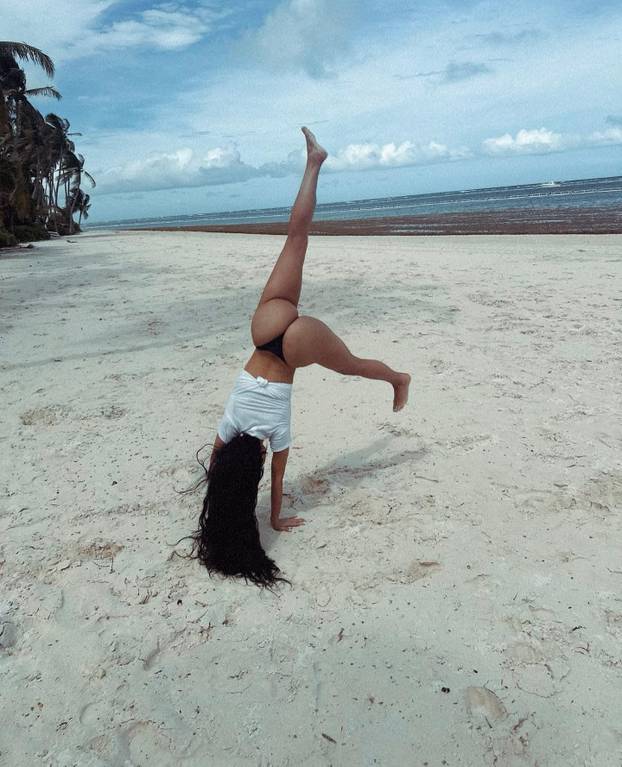 FOTO Kim Kardashian 'upecala' novog frajera. Legenda Formule 1 prerasla je status 'prijatelja'