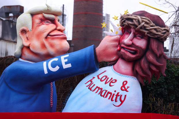 Rose Monday parade in Dusseldorf