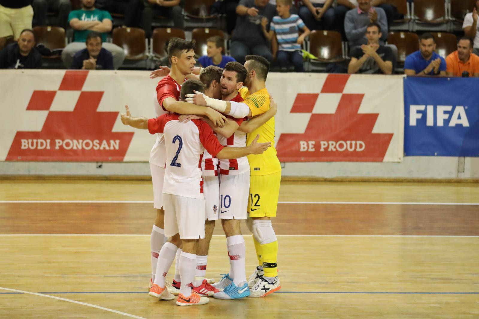 Dubrovnik: Kvalifikacije za futsal svjetsko prvenstvo, Hrvatska - Å vedska