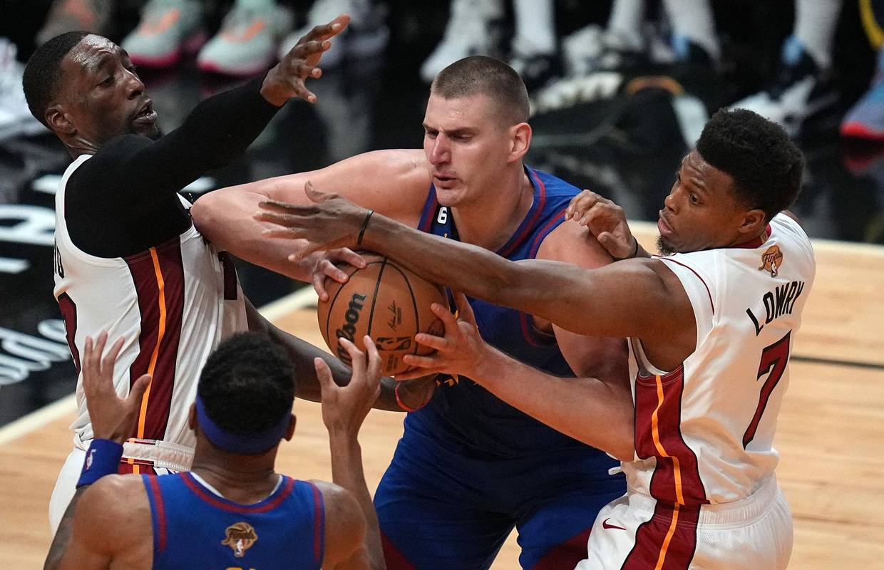 Čudesni Jokić ispisao povijest, Denver opet vodi u NBA finalu!