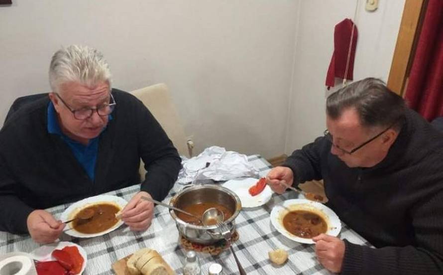 Dugogodišnji Halidov prijatelj i autor hitova: Probudio sam se u noći i pisao mu 'Dijamante'...