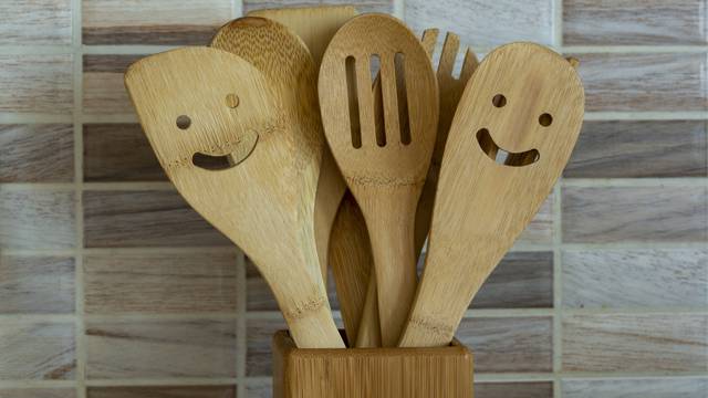 Top 10 razloga zašto je u kuhinji mudro imati drvene kuhače
