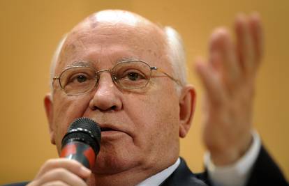 Gorbačov je novac od Nobela dao za izgradnju šest bolnica
