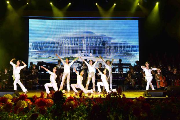 Artists of the Moranbong Band, the State Merited Chorus and the Wangjaesan Art Troupe, perform in Wonsan City of Kangwon Province