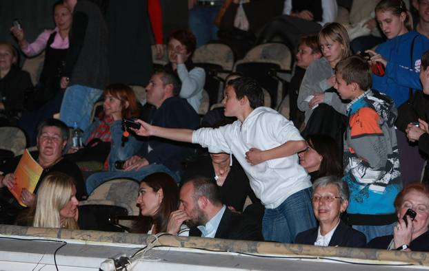 Zagreb: Šeherezada i Onur pogledali najizvo?eniji hrvatski mjuzikl Jalta, Jalta