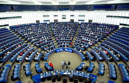 Europski parlament podržao uvrštavanje plina i nuklearne energije u 'zelene' izvore...