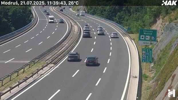 FOTO Zagužvalo se na A1 u oba smjera: Stvaraju se veće kolone