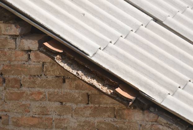 Zagreb: Azbestni krov Medike