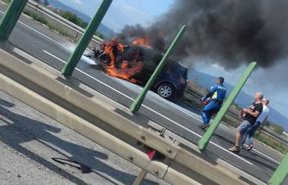 Zapalio se auto na obilaznici u Zagrebu: Kolona 2,5 kilometra