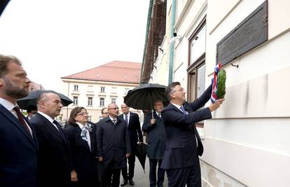 Prije 34 godine raketirani su Banski dvori, a Hrvatska je krenula putem neovisnosti