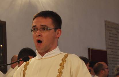 Svećenik iz Zadra održava mise iako su zabranjene: 'Niste bili jučer? Kakva ste vi to vjernica?'