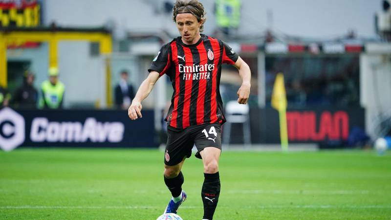 Talijani oduševljeni Modrićem: 'Svaki potez mu ima smisla'. 'Profesor'. 'Užitak je gledati ga'