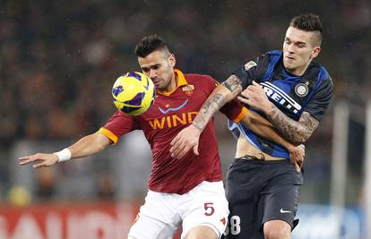 Roma i Inter u derbiju podijelili bodove, Livaja igrao 73 minute