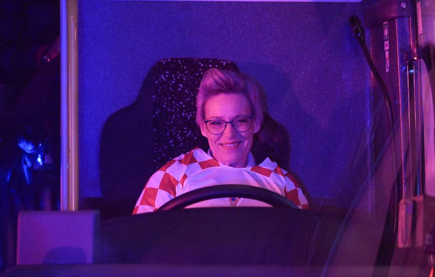 Vatrene na Trg bana Jelačića vozi Nikolina Žiljak