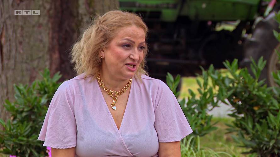 Krenuli spojevi u 'Ljubav je na selu'! Kanađanka Dottie s nogu oborila Josipa: 'Voliš odrezak?'