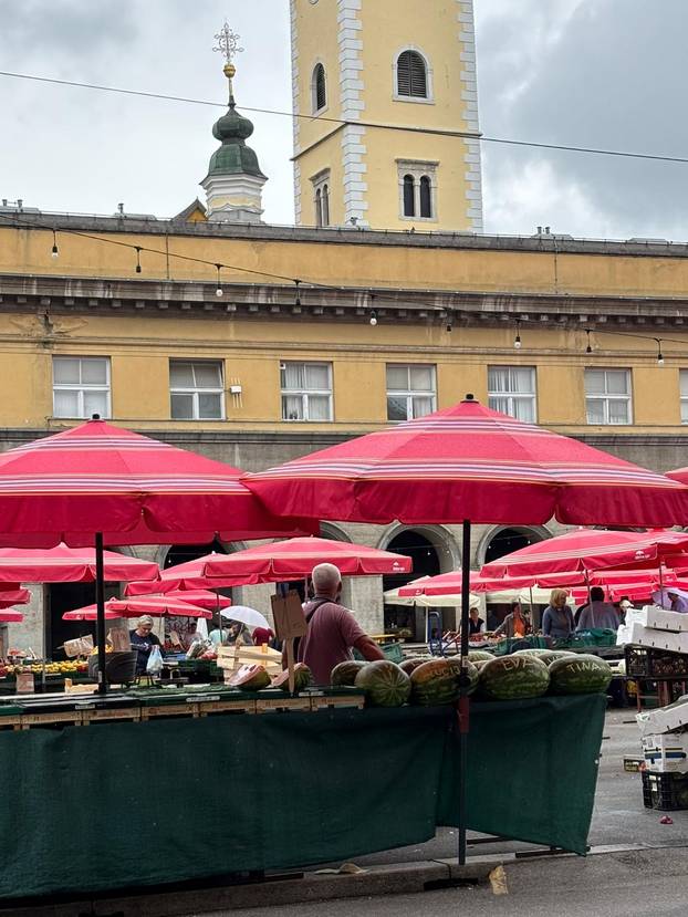 FOTO Jedini ima personalizirane lubenice: 'Kćer mi je dala ideju pa sad posao ide kao lud...'