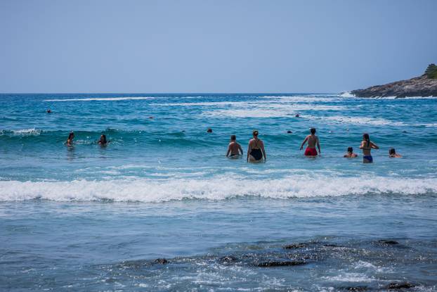 Lumbarda: Pjesčana plaža Pržina na južnoj strani Korčule 