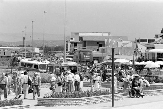 Brojni vjernici na obilježavanju 10. godišnjice ukazanja u Međurgorju, 25.6.1991.