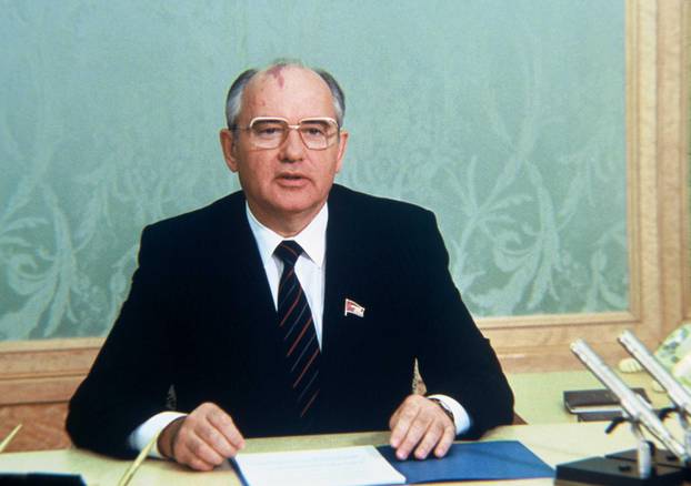 MOSCOW/USSR : Gorbachev speaks on Chernobyl disaster