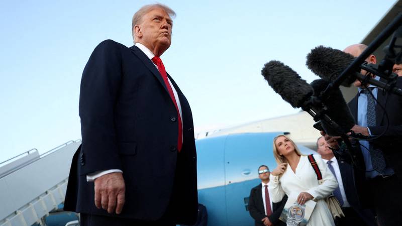 Trump nakon imigracijske racije tvrdi: Tvrtke bi trebale obučavati američke radnike