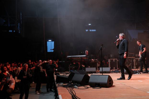 Frankfurt: Hrvatska noć u Suwag Energie Areni