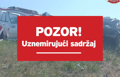 Užas! Uznemirujuće fotografije: Čovjek poginuo na licu mjesta, a auto se od siline skroz smrskao