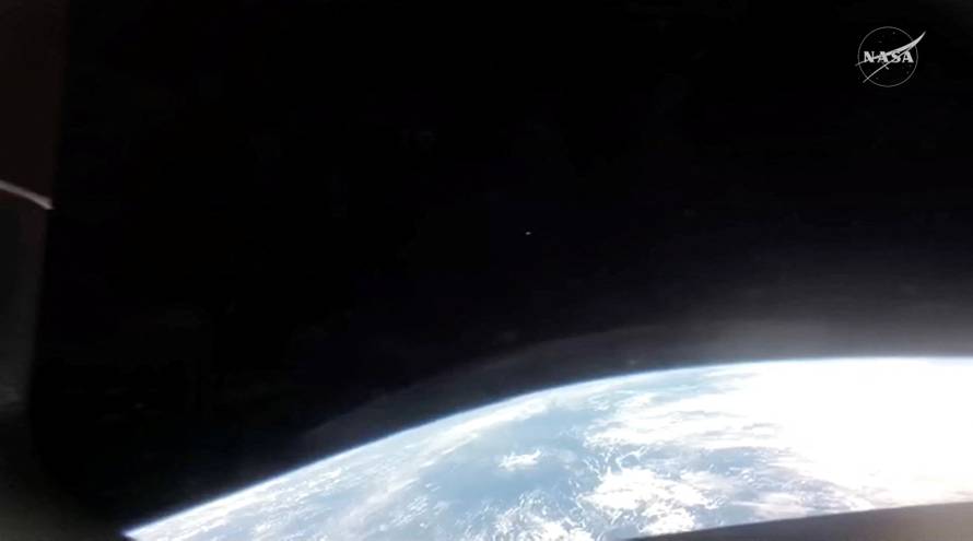 Artemis II crew returns to Earth