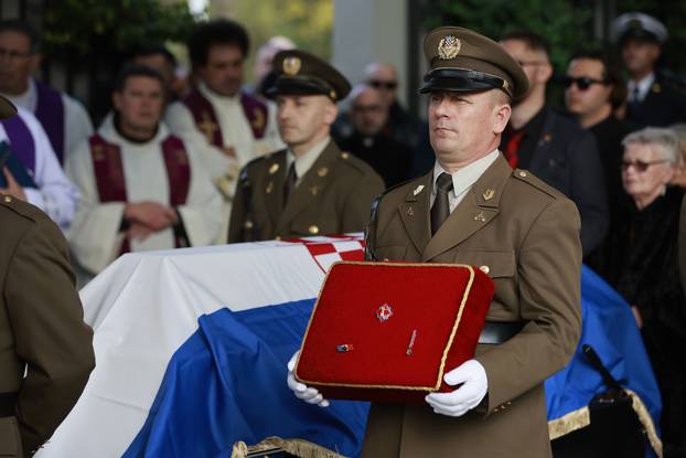 Vukovar:  Posljednji ispraćaj  Jean-Michela Nicoliera