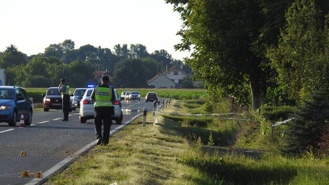 U Đurđevcu poginuo motociklist - sletio u odvodni jarak