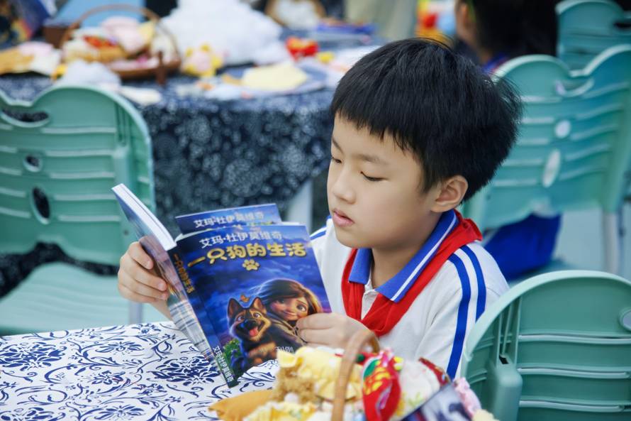 Samoborka (13) s kineskom dušom: Piše, slika, rastura kineski! 'Tako odmaram'