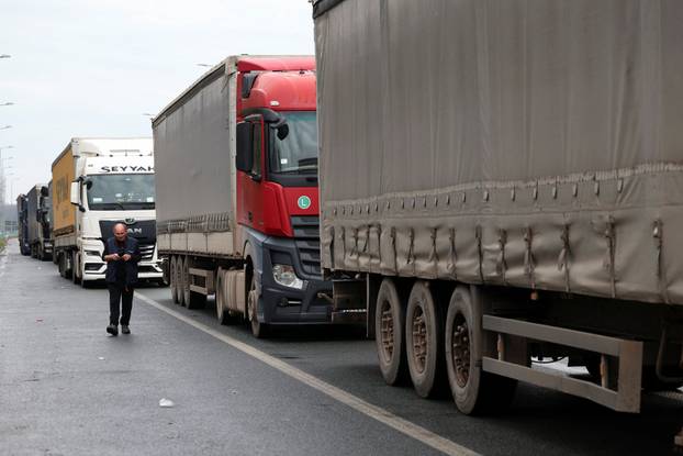 Truck drivers and transport union representatives protest at the Serbia-Croatia border crossings