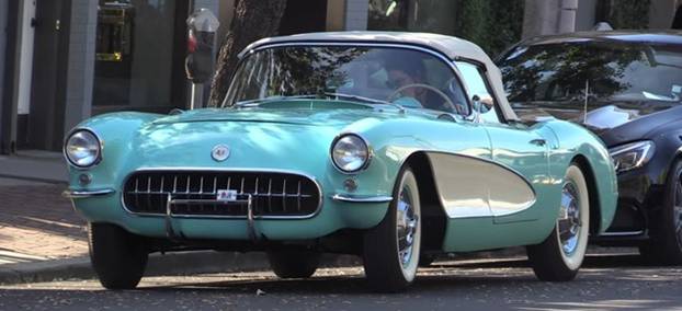 FOTO Svi auti Kendall Jenner