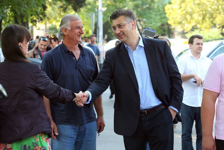 Nitko ne zna tko se krije iza smirenog Plenkovićeva lica