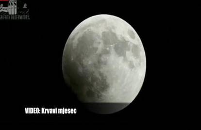 Nebeska čuda: Pogledajte kako izgleda krvavi mjesec