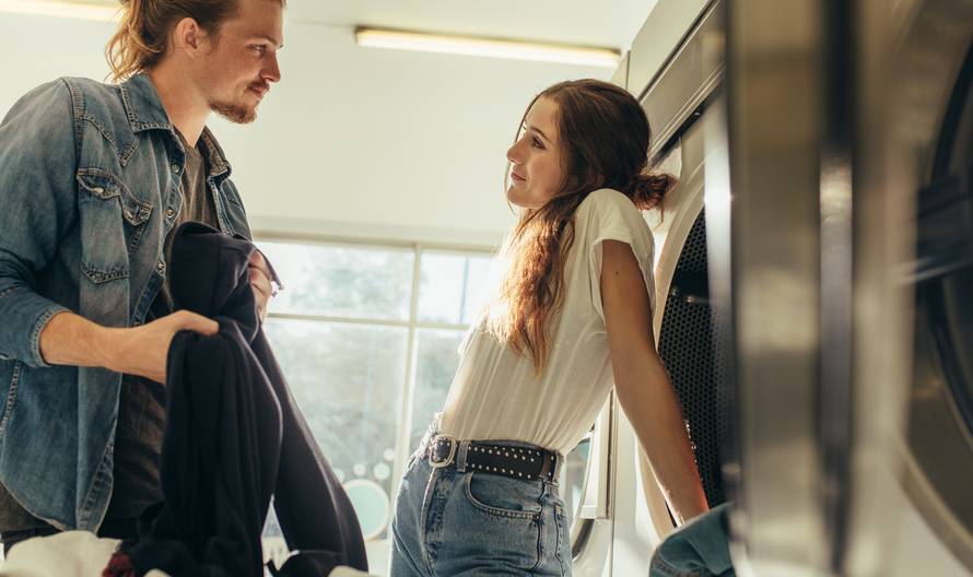 Psihološki trik: Evo kako nekog navesti da stalno misli na vas