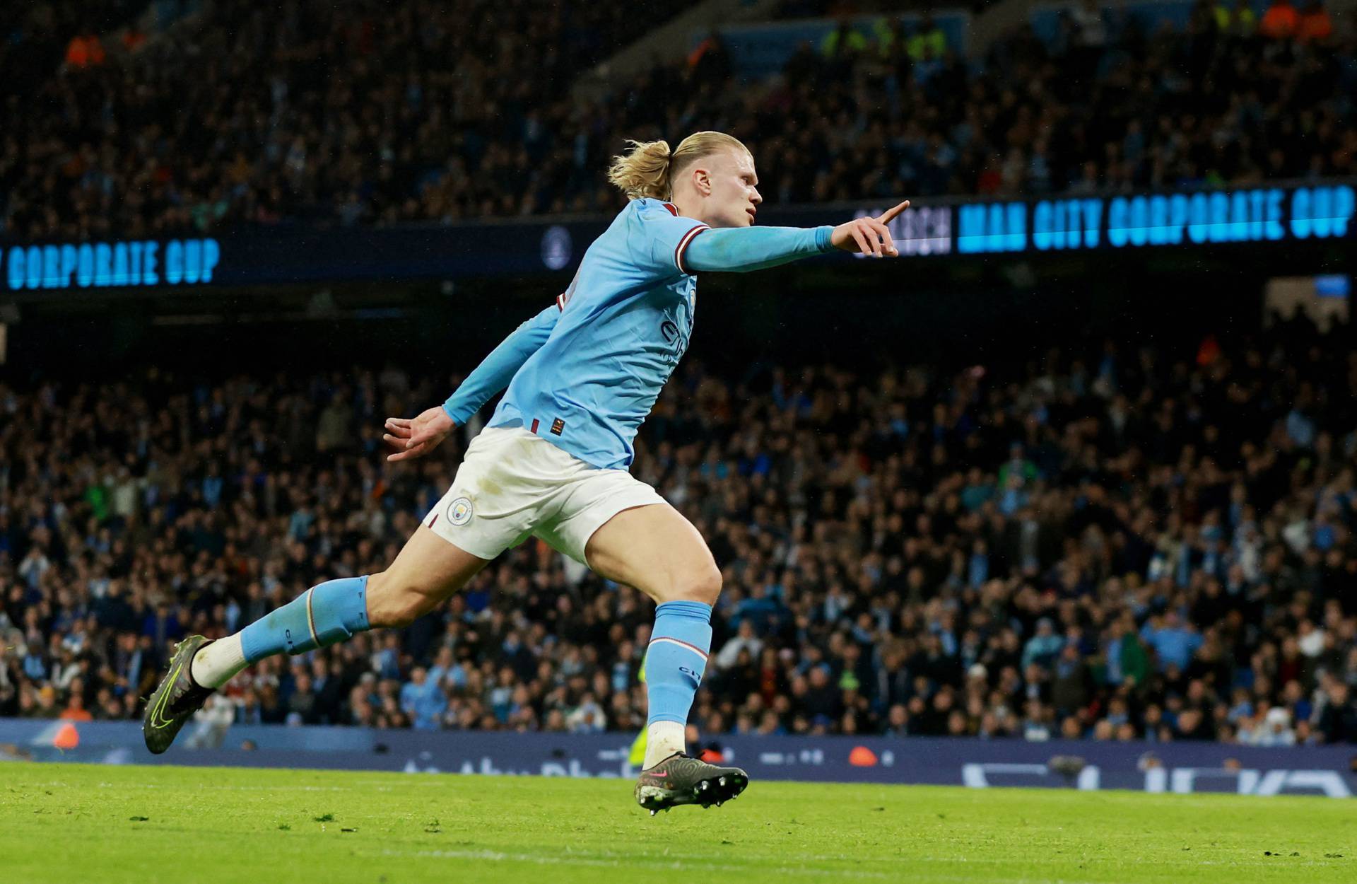 FA Cup - Quarter-Final - Manchester City v Burnley