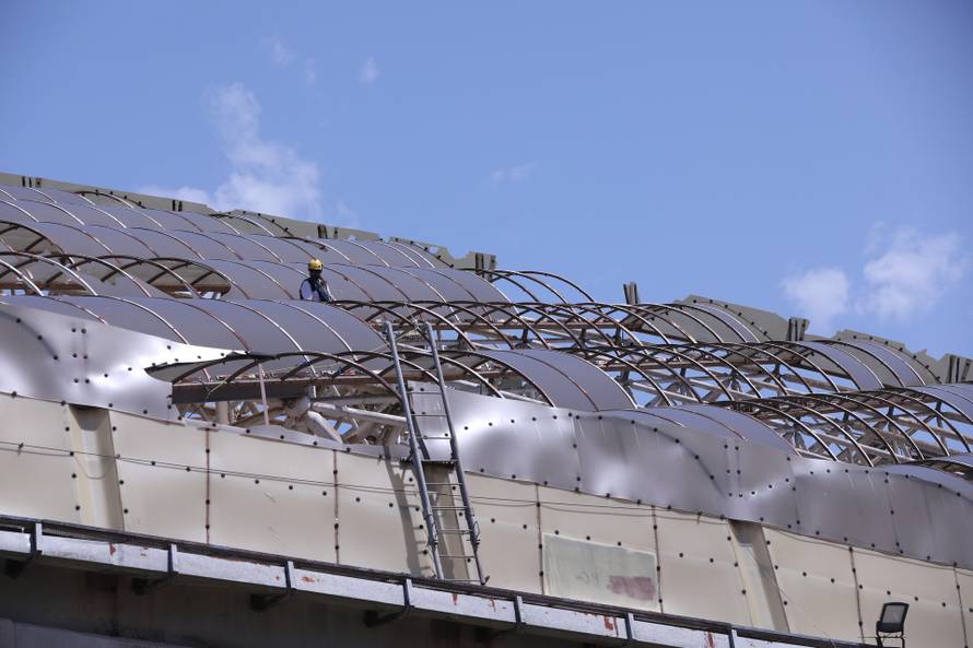 Split: Uklanjanje opasnih dijelova krova stadiona Poljud