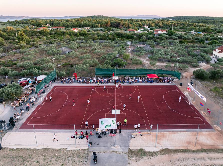Skalice s Marinićem Kragićem osvojile su Špacin memorijalni malonogometni turnir u Milni
